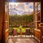 Готель Ih Mont Blanc 4*