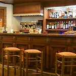 Ih Mont Blanc Готель Курмайор