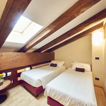 Ih Mont Blanc ホテル