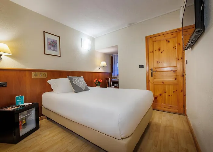 Ih Mont Blanc 4* קורמאיור