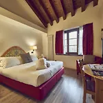 Hotel Ih Mont Blanc 4*