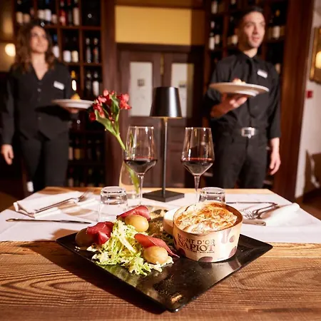 Ih Mont Blanc Отель 4*