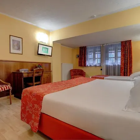 Ih Mont Blanc Отель