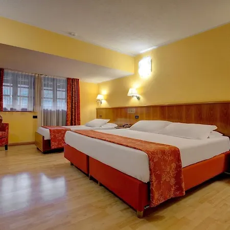 Ih Mont Blanc Отель 4*