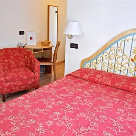 Ih Mont Blanc Отель 4*