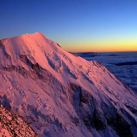 فندق Ih Mont Blanc