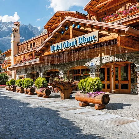 Отель Ih Mont Blanc 4*