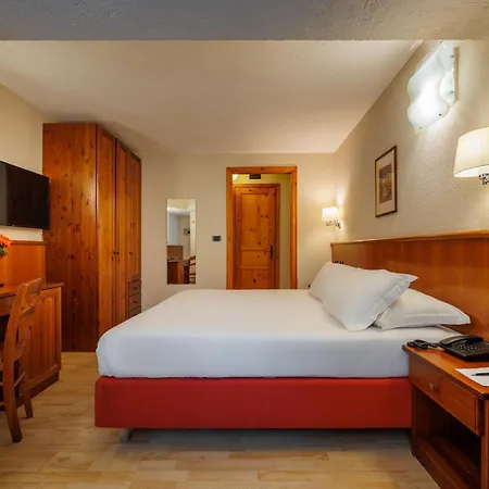 Ih Mont Blanc 4* Courmayeur