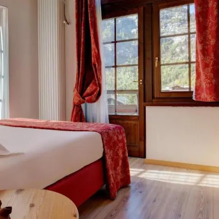 Szálloda Ih Mont Blanc 4*