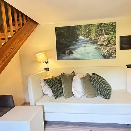 Ih Mont Blanc Szálloda 4*