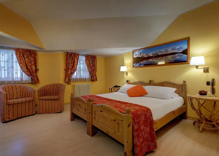 Ih Mont Blanc 4* 쿠르마예