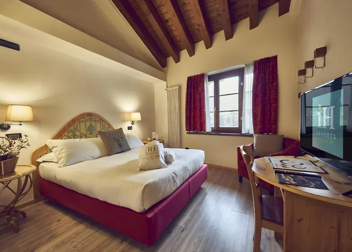 Szálloda Ih Mont Blanc 4*